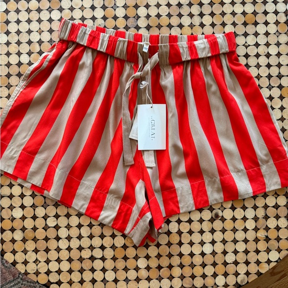 The Great. Bonfire Shorts in Sunset Stripe - Picture 4 of 4